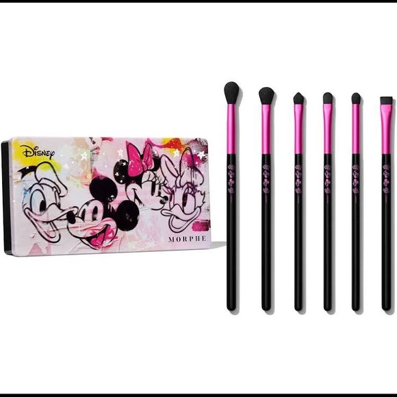 😍NWT Mickey Mouse Be Bold Brush Set by Morphe! 😍 - Picture 3 of 5